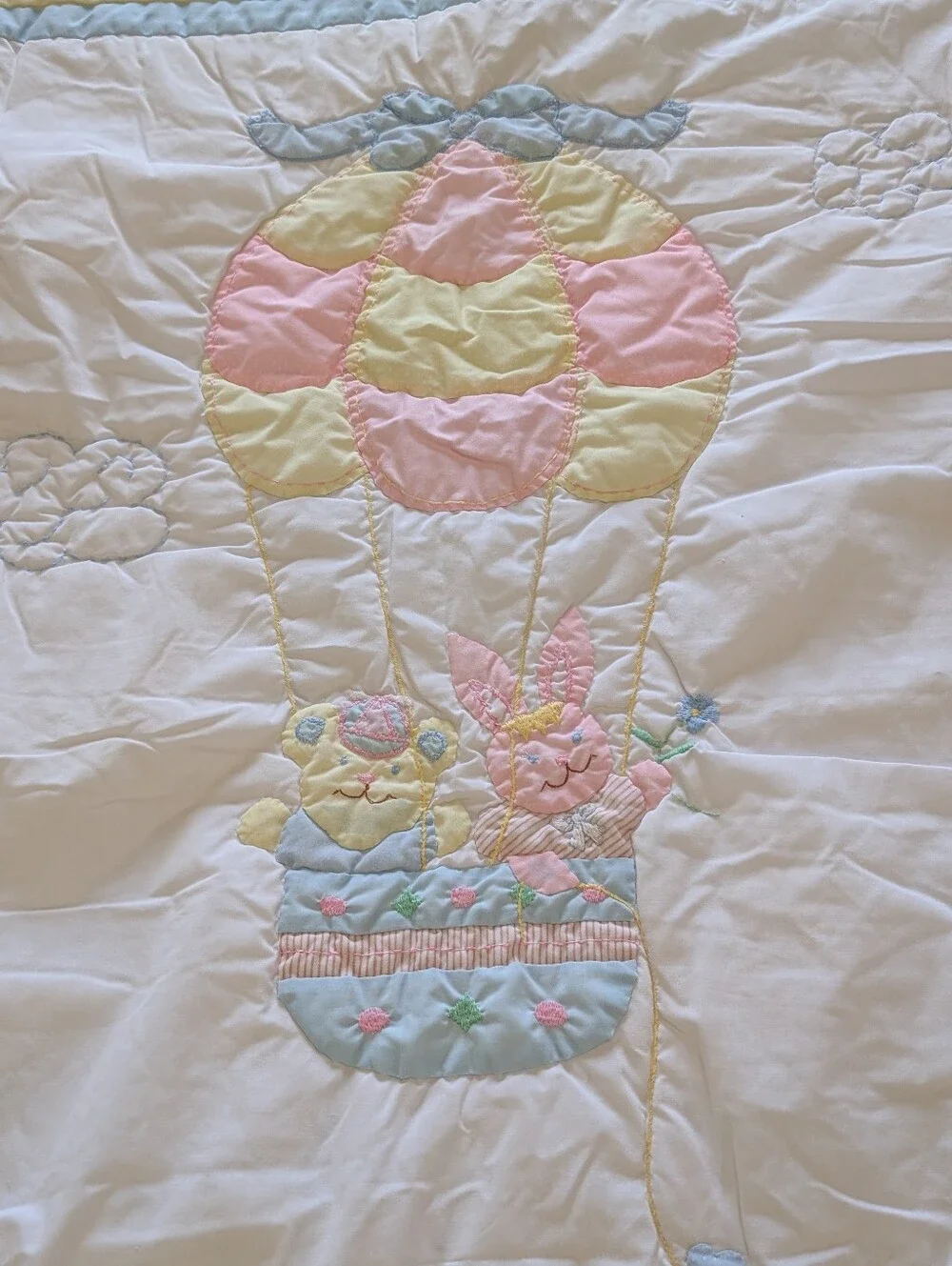 A Little Angel Baby Pastel Hot Air Balloon Quilted Baby Crib Blanket Vintage
